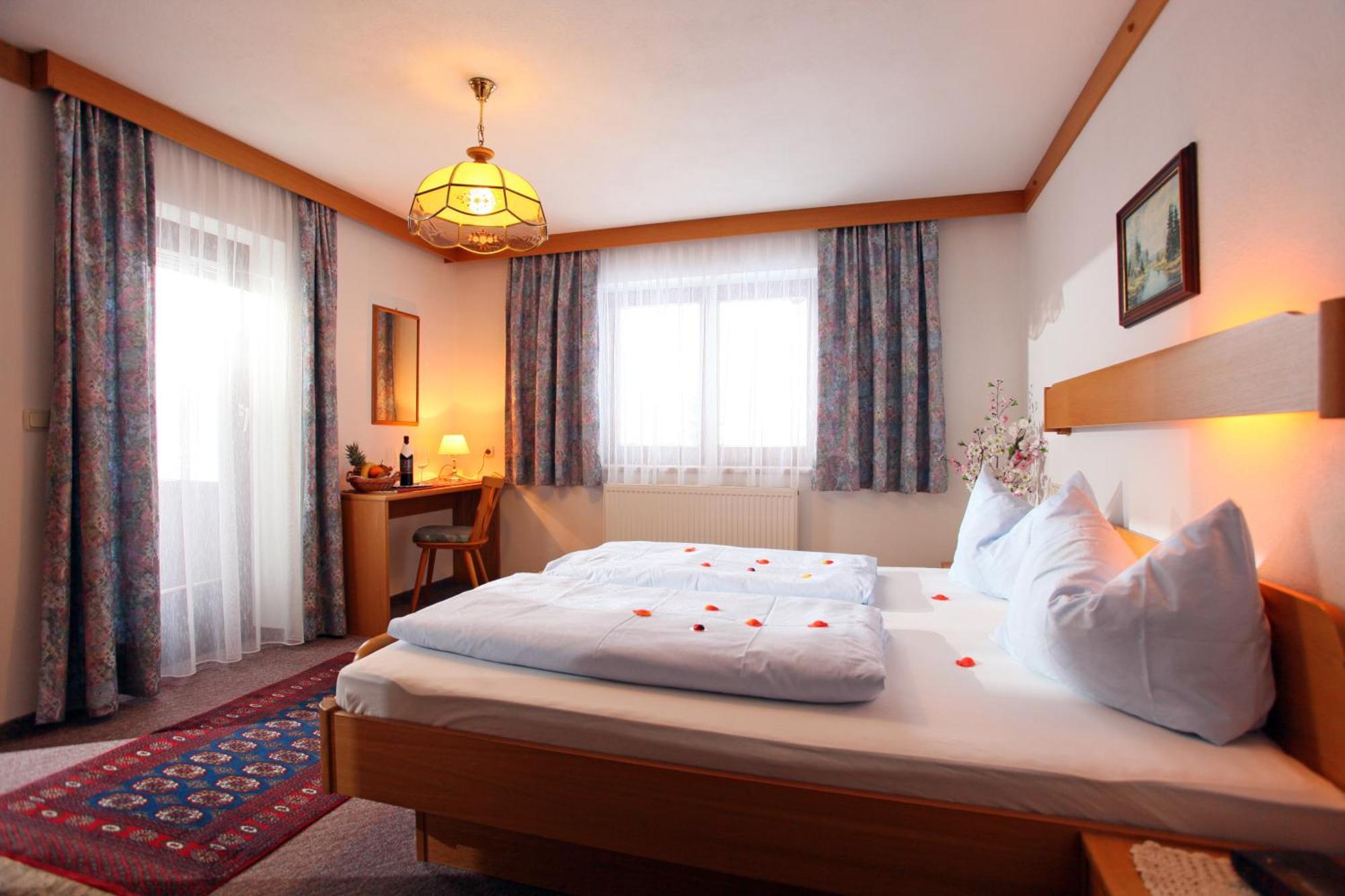 Fruehstueckspension Tannenhof Kirchberg in Tirol Ngoại thất bức ảnh