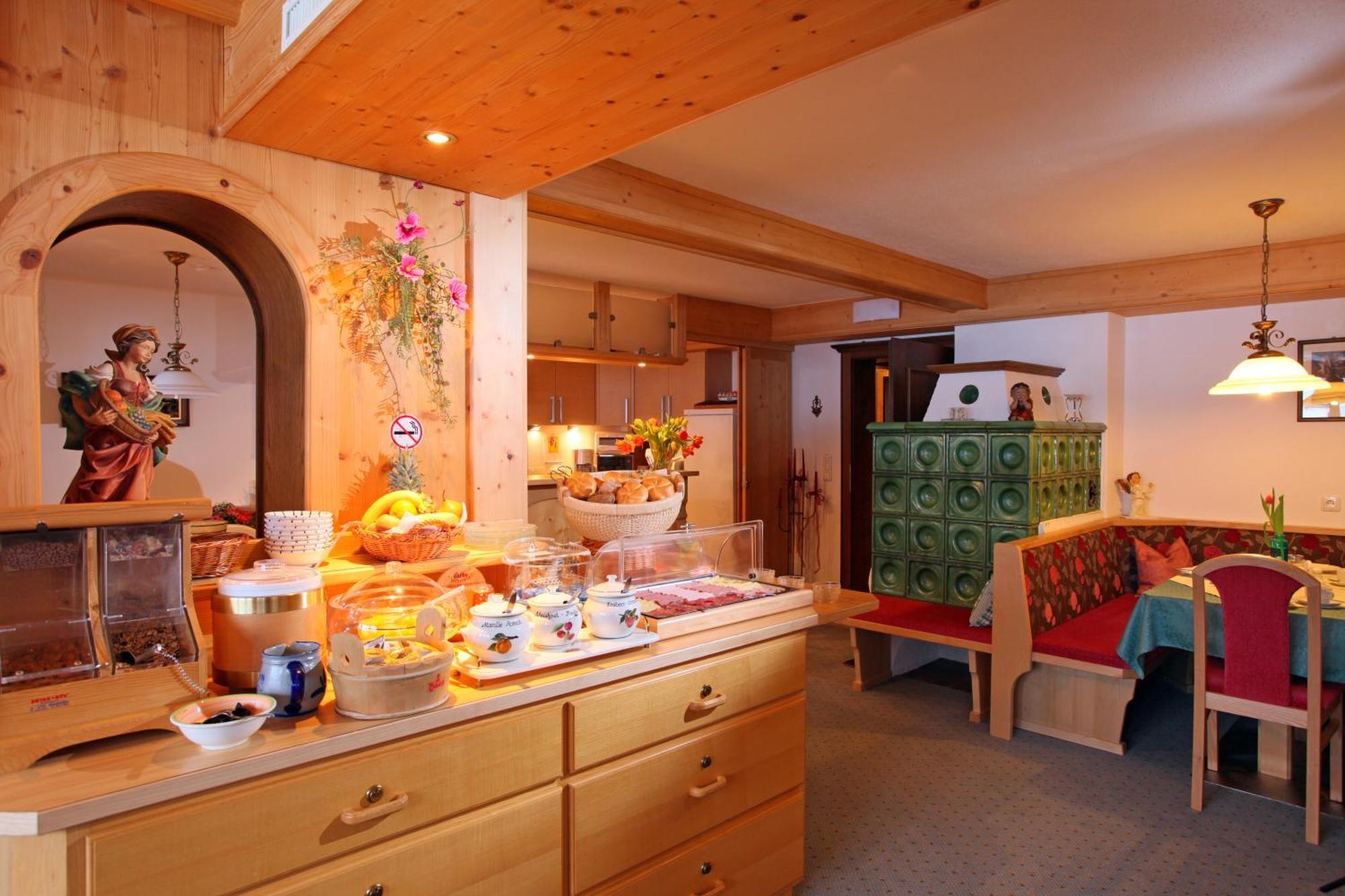 Fruehstueckspension Tannenhof Kirchberg in Tirol Ngoại thất bức ảnh