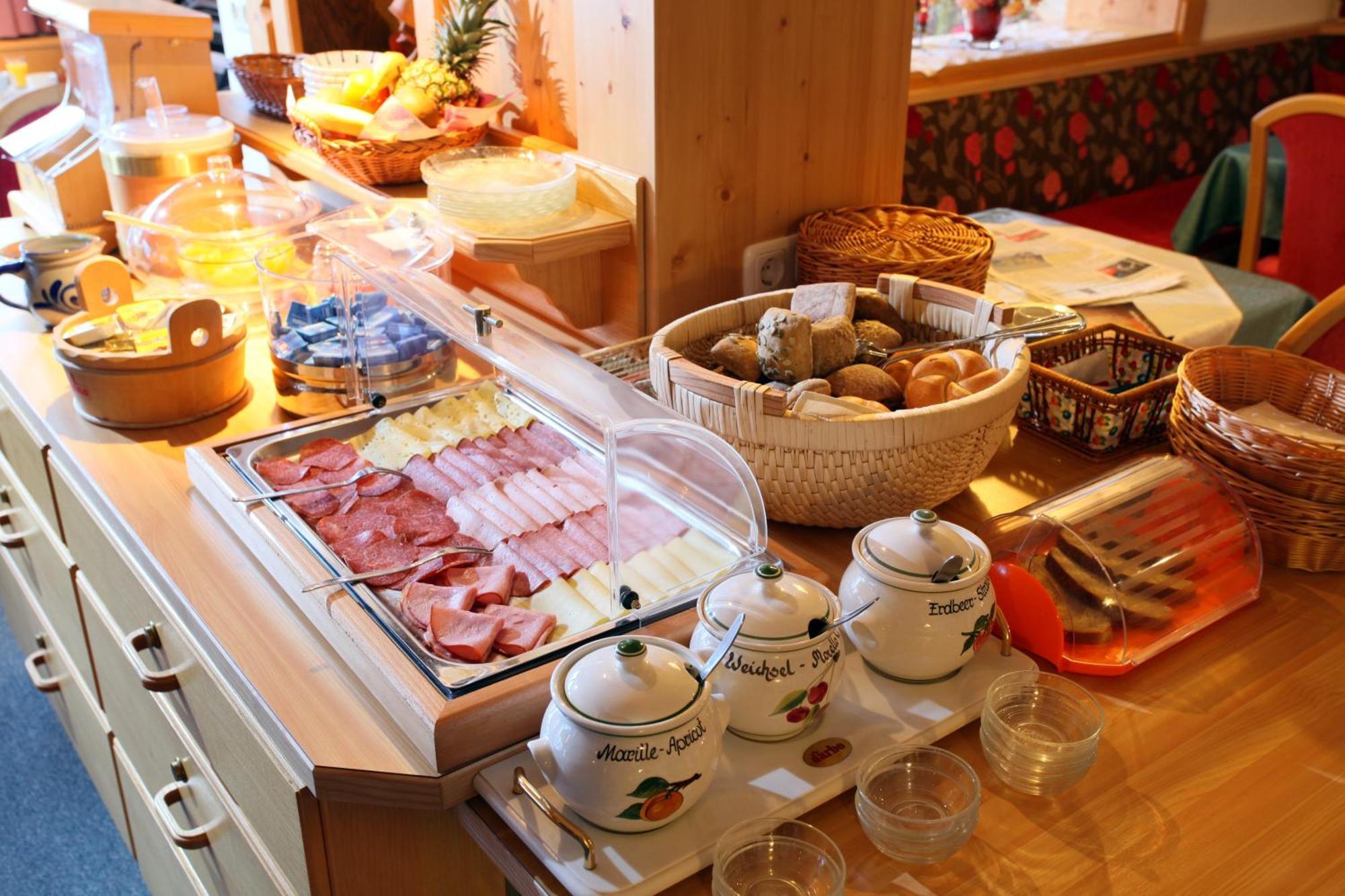 Fruehstueckspension Tannenhof Kirchberg in Tirol Ngoại thất bức ảnh